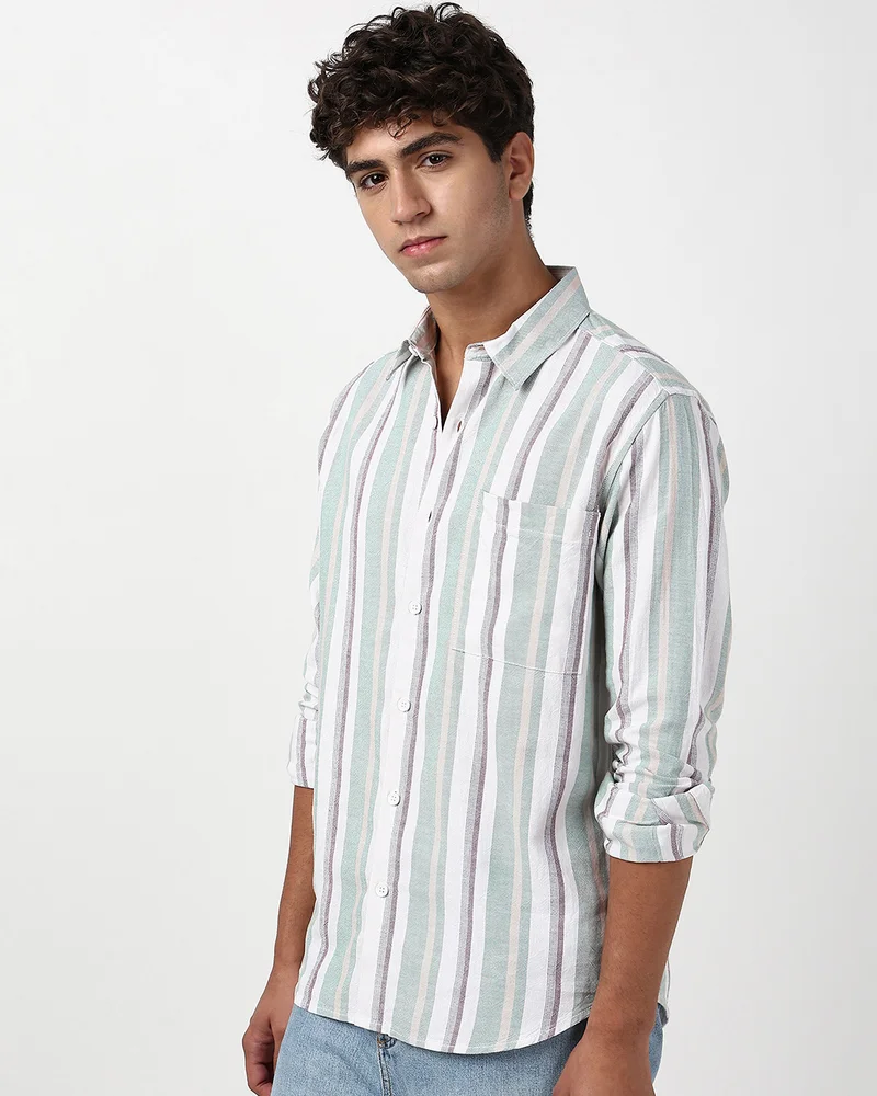 بيواكوف Men's White & Green Striped Shirt
